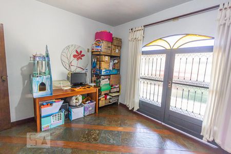 Casa à venda com 189m², 3 quartos e 3 vagasQuarto 2