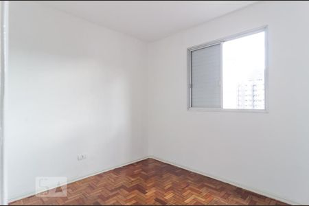 Quarto 2 de apartamento para alugar com 2 quartos, 55m² em Vila Guarani (z Sul), São Paulo