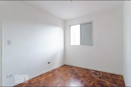 Quarto 1 de apartamento para alugar com 2 quartos, 55m² em Vila Guarani (z Sul), São Paulo
