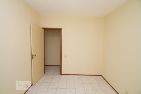 Apartamento para alugar com 145m², 3 quartos e 1 vaga Apartamento para alugar com 145m², 3 quartos e 1 vagaQuarto 2