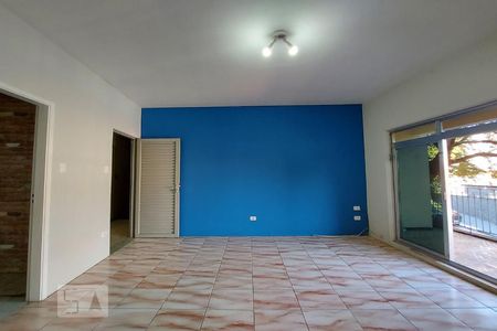 Sala de casa para alugar com 3 quartos, 150m² em Ayrosa, Osasco