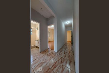 Corredor de casa para alugar com 3 quartos, 150m² em Ayrosa, Osasco