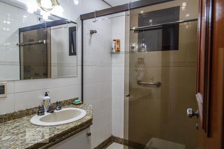 Apartamento à venda com 115m², 3 quartos e 2 vagasBanheiro