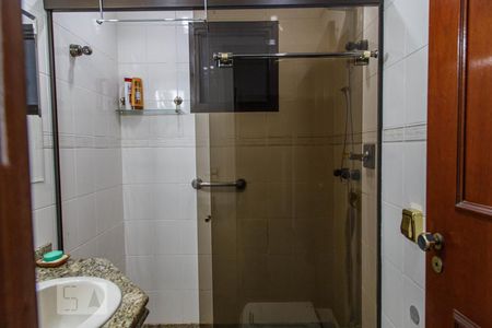 Apartamento à venda com 115m², 3 quartos e 2 vagasBanheiro