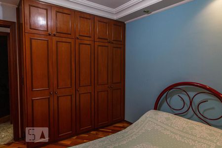 Apartamento à venda com 115m², 3 quartos e 2 vagasQuarto 2