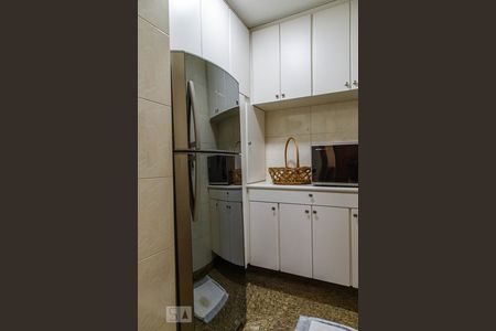 Apartamento à venda com 115m², 3 quartos e 2 vagasCozinha