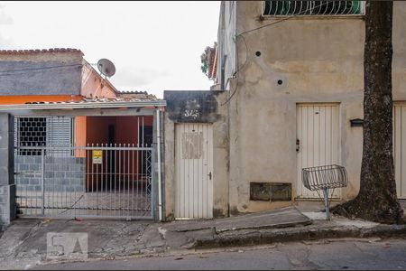 Casa para alugar com 100m², 2 quartos e sem vagaFachada