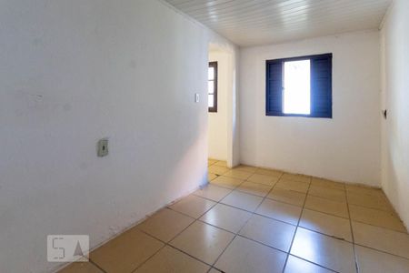 Quarto de casa para alugar com 1 quarto, 30m² em Nonoai, Porto Alegre