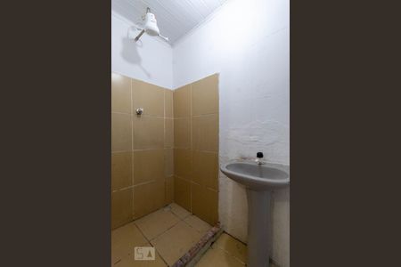 Banheiro de casa para alugar com 1 quarto, 30m² em Nonoai, Porto Alegre