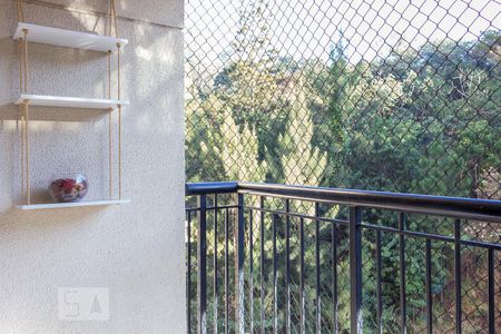 Sala - Varanda de apartamento para alugar com 2 quartos, 68m² em Jardim Tupanci, Barueri