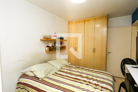 Apartamento à venda com 97m², 3 quartos e 2 vagasquarto 2