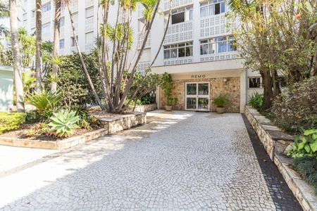 Apartamento à venda com 45m², 1 quarto e 1 vagaEntrada