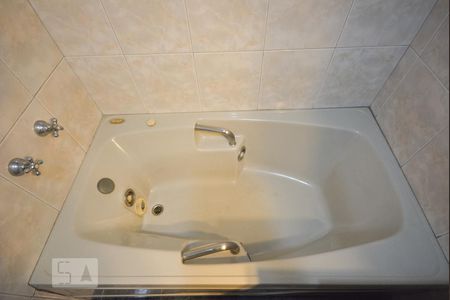 Apartamento para alugar com 160m², 3 quartos e 1 vaga Apartamento para alugar com 160m², 3 quartos e 1 vagaBanheiro Social 2