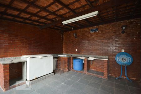 Apartamento para alugar com 160m², 3 quartos e 1 vaga Apartamento para alugar com 160m², 3 quartos e 1 vagaÁrea comum - Churrasqueira