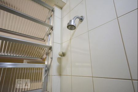 Apartamento para alugar com 160m², 3 quartos e 1 vaga Apartamento para alugar com 160m², 3 quartos e 1 vagaBanheiro Social 1 - Chuveiro