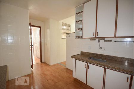 Apartamento para alugar com 160m², 3 quartos e 1 vaga Apartamento para alugar com 160m², 3 quartos e 1 vagaCozinha