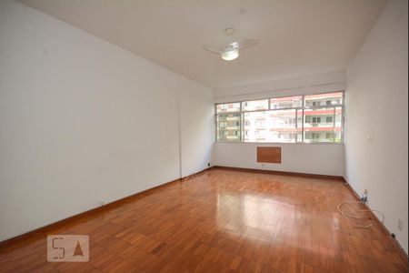 Sala de apartamento para alugar com 3 quartos, 140m² em Flamengo, Rio de Janeiro