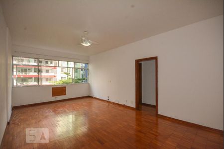 Sala de apartamento para alugar com 3 quartos, 140m² em Flamengo, Rio de Janeiro