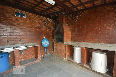 Apartamento para alugar com 160m², 3 quartos e 1 vaga Apartamento para alugar com 160m², 3 quartos e 1 vagaÁrea comum - Churrasqueira