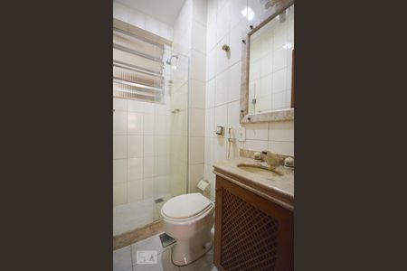 Apartamento para alugar com 160m², 3 quartos e 1 vaga Apartamento para alugar com 160m², 3 quartos e 1 vagaBanheiro Social 1