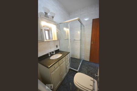Apartamento para alugar com 160m², 3 quartos e 1 vaga Apartamento para alugar com 160m², 3 quartos e 1 vagaBanheiro Social 2