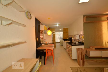 Sala de apartamento para alugar com 1 quarto, 30m² em Asa Norte, Brasília