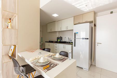 Apartamento para alugar com 62m², 2 quartos e 1 vagaCozinha e Área de Serviço
