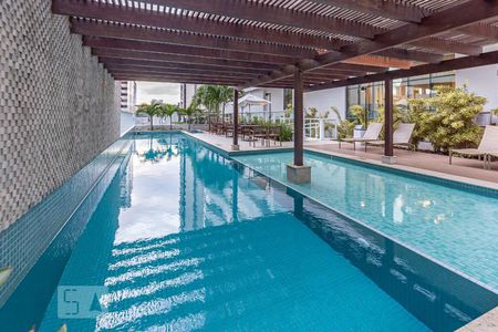 Apartamento para alugar com 62m², 2 quartos e 1 vagaÁrea comum - Piscina