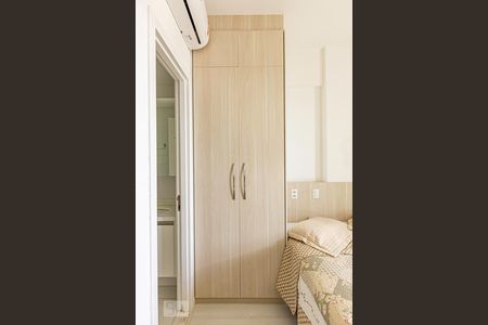 Apartamento para alugar com 62m², 2 quartos e 1 vagaSuíte 1