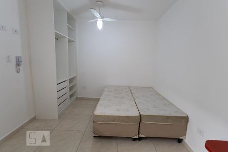 Quarto de kitnet/studio para alugar com 1 quarto, 20m² em Belenzinho, São Paulo