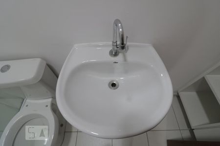Banheiro - pia de kitnet/studio para alugar com 1 quarto, 20m² em Belenzinho, São Paulo
