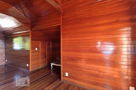 Casa à venda com 350m², 4 quartos e 1 vaga Casa à venda com 350m², 4 quartos e 1 vagaSótão