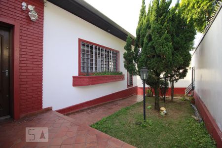 Casa à venda com 300m², 4 quartos e 6 vagasÁrea Externa