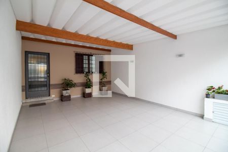 Casa à venda com 160m², 3 quartos e 2 vagas Casa à venda com 160m², 3 quartos e 2 vagasGaragem