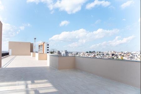 Apartamento para alugar com 40m², 2 quartos e 1 vagaÁrea comum - Salão de festas