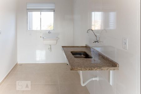 Apartamento para alugar com 40m², 2 quartos e 1 vagaCozinha e Área de Serviço