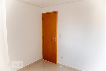 Quarto 1 de apartamento para alugar com 2 quartos, 40m² em Itaquera, São Paulo