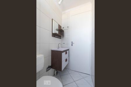 Studio para alugar com 54m², 2 quartos e 1 vaga Studio para alugar com 54m², 2 quartos e 1 vagaBanheiro