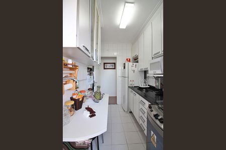 Apartamento para alugar com 75m², 2 quartos e 2 vagasCozinha
