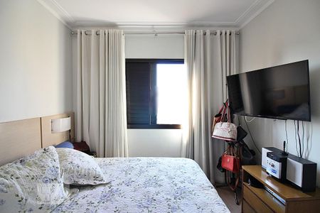 Apartamento para alugar com 75m², 2 quartos e 2 vagasQuarto 2 - Suíte