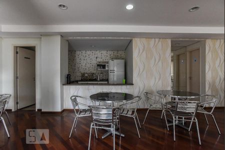 Apartamento para alugar com 75m², 2 quartos e 2 vagas Apartamento para alugar com 75m², 2 quartos e 2 vagasÁrea comum - Salão de festas
