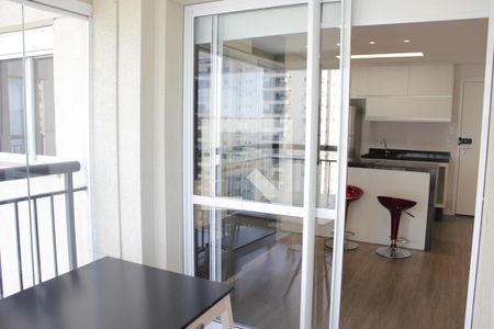 Studio para alugar com 38m², 1 quarto e 1 vagaPorta de acesso sacada