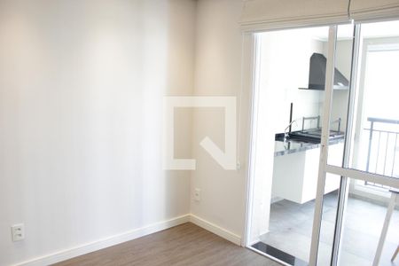 Studio para alugar com 38m², 1 quarto e 1 vagasala 05