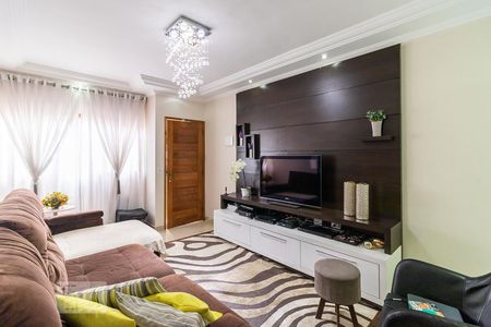 Casa à venda com 156m², 3 quartos e 4 vagas Casa à venda com 156m², 3 quartos e 4 vagasSala