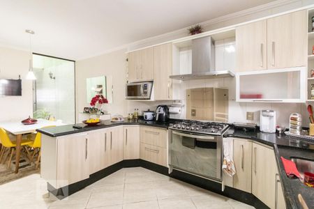 Casa à venda com 156m², 3 quartos e 4 vagas Casa à venda com 156m², 3 quartos e 4 vagasCozinha