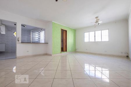 Casa à venda com 90m², 2 quartos e 1 vagaSala