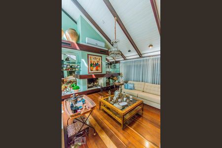 Casa à venda com 650m², 6 quartos e 5 vagasSala 1