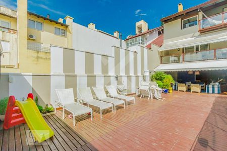 Casa à venda com 650m², 6 quartos e 5 vagasPiscina
