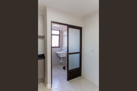 Apartamento à venda com 101m², 3 quartos e 2 vagas Apartamento à venda com 101m², 3 quartos e 2 vagasCozinha