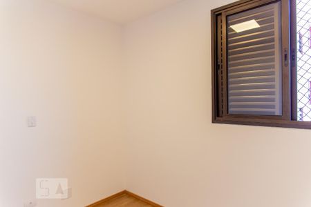 Apartamento à venda com 101m², 3 quartos e 2 vagas Apartamento à venda com 101m², 3 quartos e 2 vagasQuarto 2